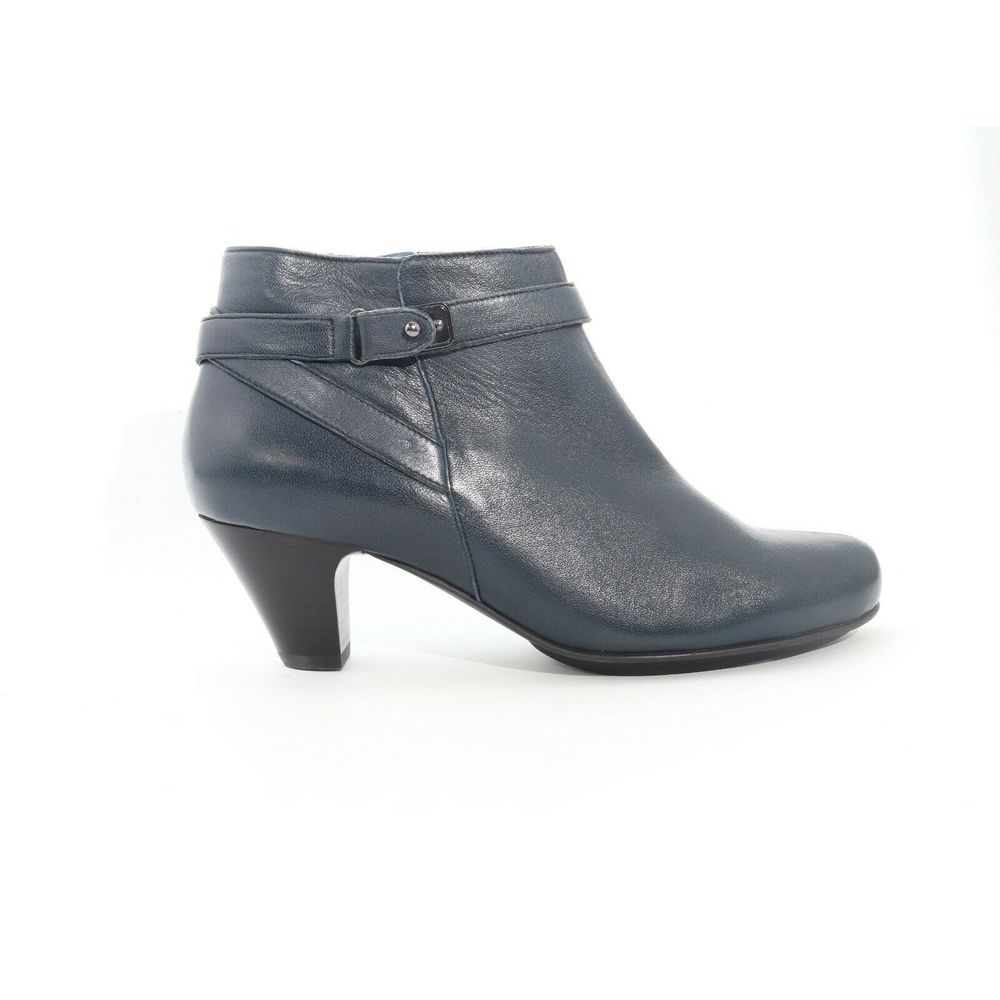 Umberto Raffini Blue Booties Blue size 37 ()5302